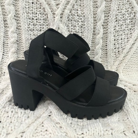 Madden Girl Shoes - Madden Girl - chunky sandal